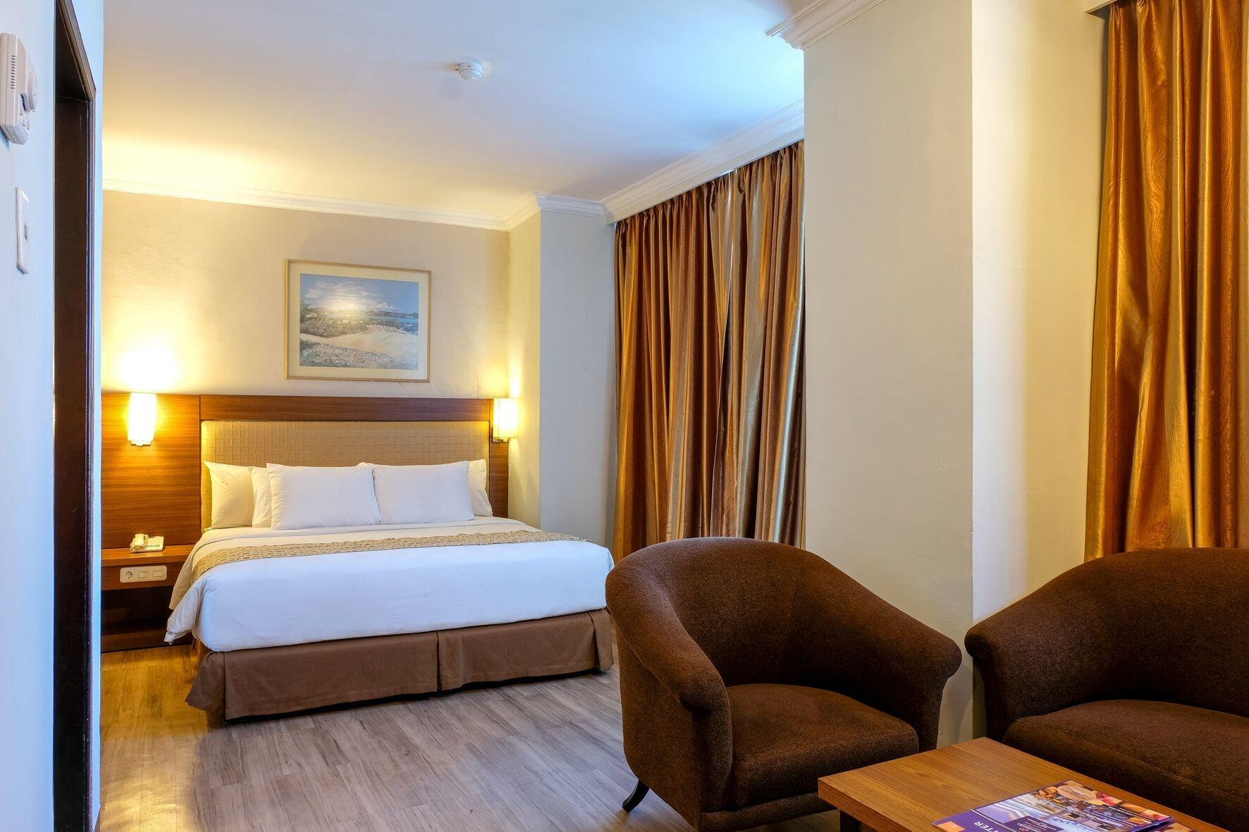 Almadera Hotel Макасар Екстериор снимка